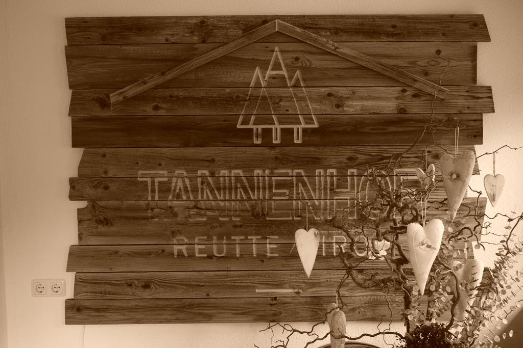 Hotel Der Tannenhof Reutte Exterior foto